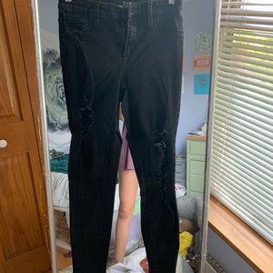 Black ripped skinny jeans